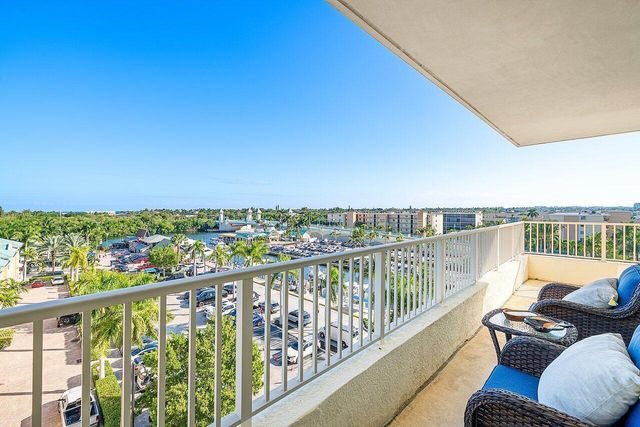 625 Casa Loma Boulevard 602, Boynton Beach, FL 33435