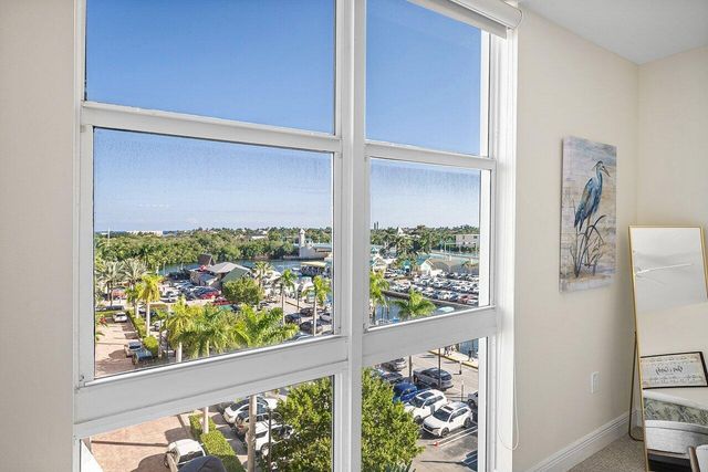625 Casa Loma Boulevard 602, Boynton Beach, FL 33435