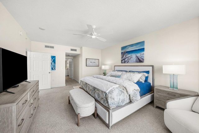 625 Casa Loma Boulevard 602, Boynton Beach, FL 33435