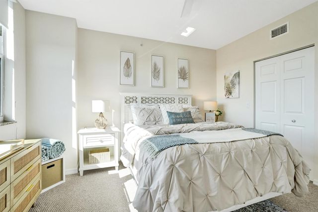 625 Casa Loma Boulevard 602, Boynton Beach, FL 33435