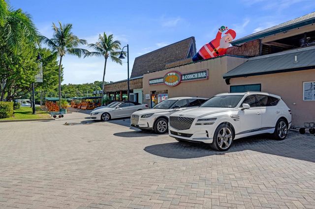 625 Casa Loma Boulevard 602, Boynton Beach, FL 33435