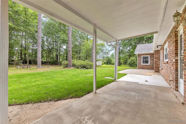 336 STONE RIVER Loop, Wetumpka, AL 36092
