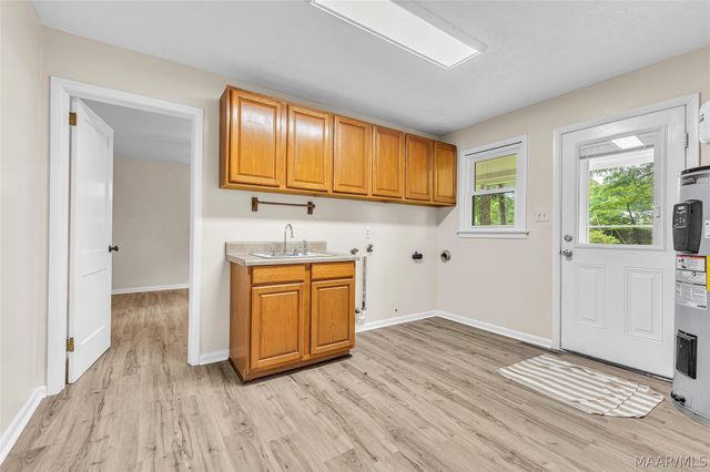 336 STONE RIVER Loop, Wetumpka, AL 36092