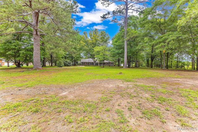 336 STONE RIVER Loop, Wetumpka, AL 36092