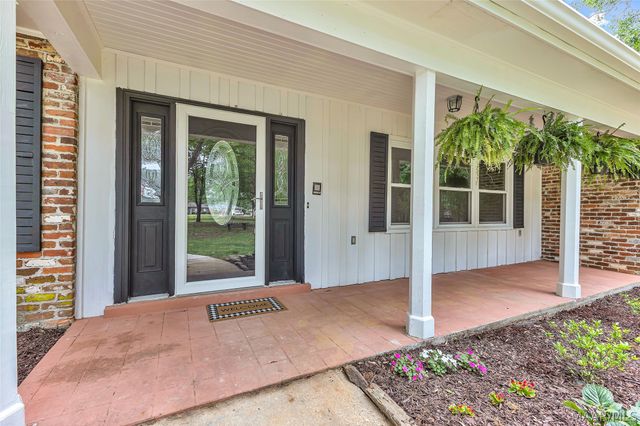 336 STONE RIVER Loop, Wetumpka, AL 36092