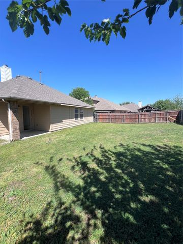 13728 Village Vista Drive, Fort Worth, TX 76052