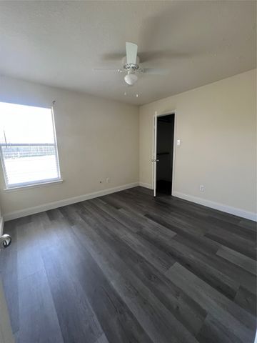 13728 Village Vista Drive, Fort Worth, TX 76052