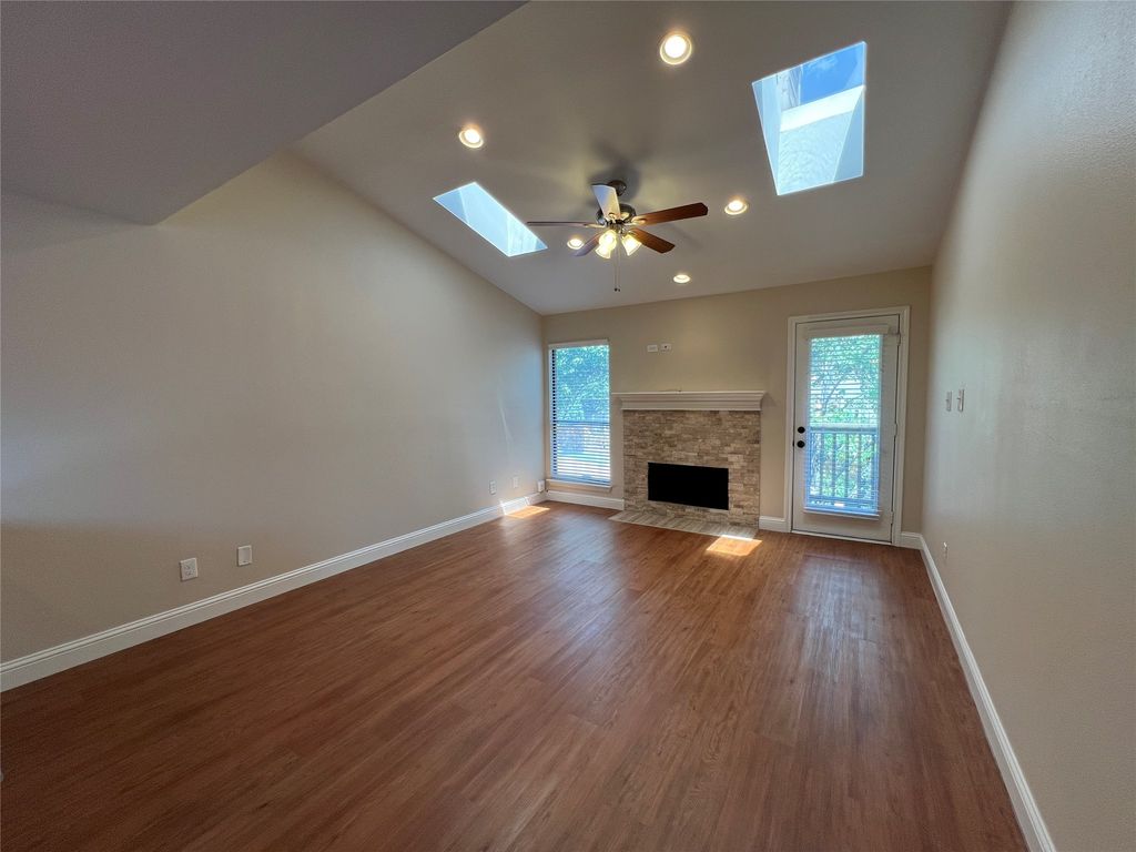 5616 Preston Oaks Road 110, Dallas, TX 75254