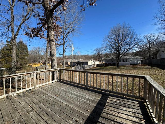 321 Cooper Street, Mountain Home, AR 72653