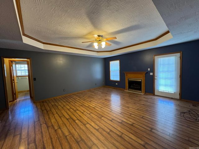 321 Cooper Street, Mountain Home, AR 72653