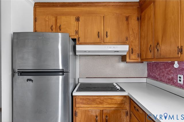 9201 Claymont Dr, Henrico, VA 23229