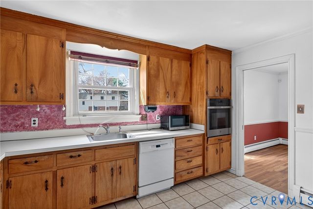 9201 Claymont Dr, Henrico, VA 23229