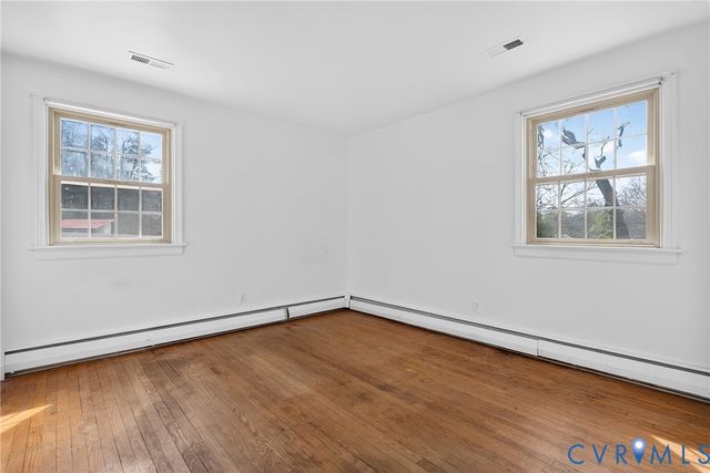 9201 Claymont Dr, Henrico, VA 23229