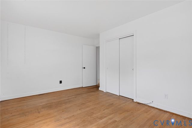 9201 Claymont Dr, Henrico, VA 23229