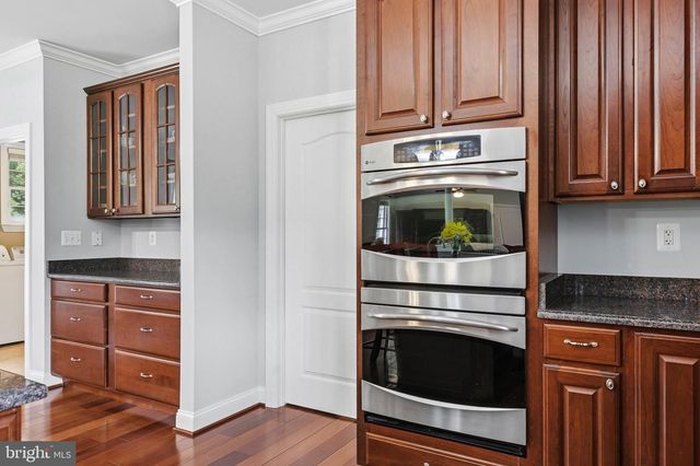 4570 HAWTHORNE RD, Indian Head, MD 20640