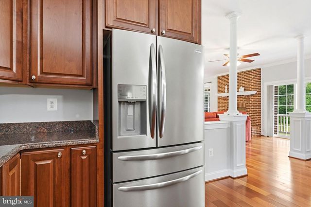 4570 HAWTHORNE RD, Indian Head, MD 20640