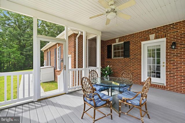 4570 HAWTHORNE RD, Indian Head, MD 20640