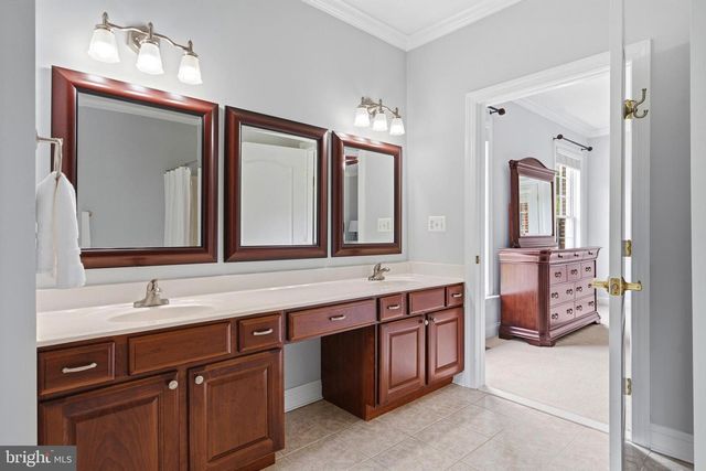 4570 HAWTHORNE RD, Indian Head, MD 20640