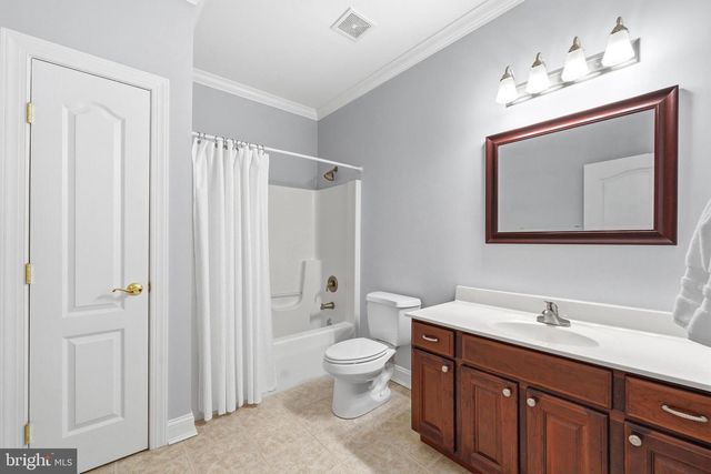 4570 HAWTHORNE RD, Indian Head, MD 20640