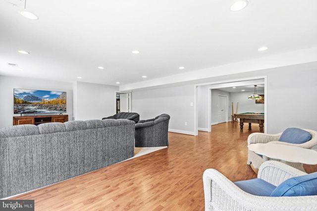 4570 HAWTHORNE RD, Indian Head, MD 20640