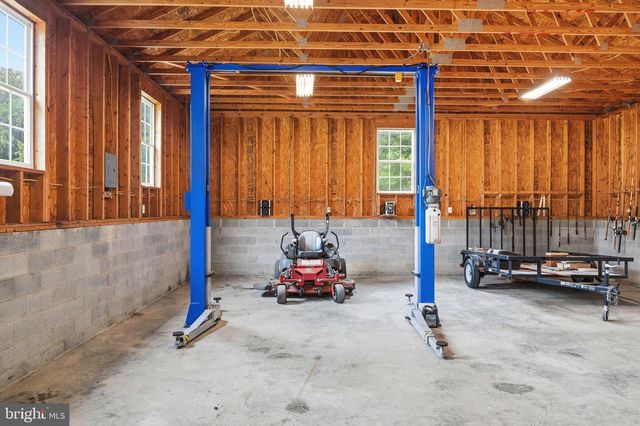 4570 HAWTHORNE RD, Indian Head, MD 20640