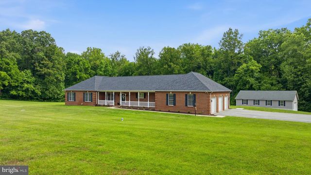 4570 HAWTHORNE RD, Indian Head, MD 20640