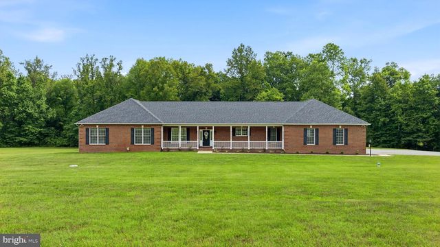 4570 HAWTHORNE RD, Indian Head, MD 20640