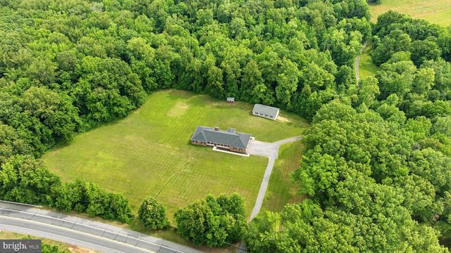 4570 HAWTHORNE RD, Indian Head, MD 20640