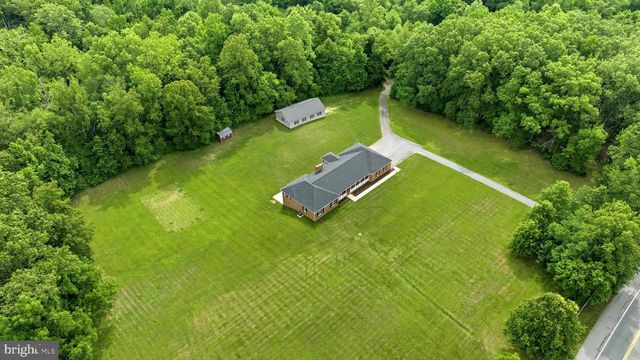 4570 HAWTHORNE RD, Indian Head, MD 20640