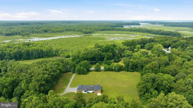 4570 HAWTHORNE RD, Indian Head, MD 20640