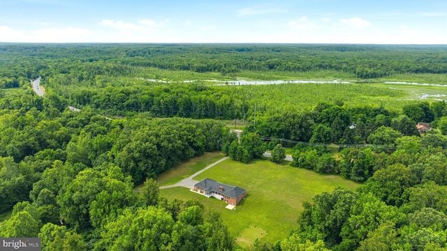 4570 HAWTHORNE RD, Indian Head, MD 20640