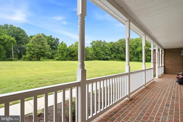 4570 HAWTHORNE RD, Indian Head, MD 20640