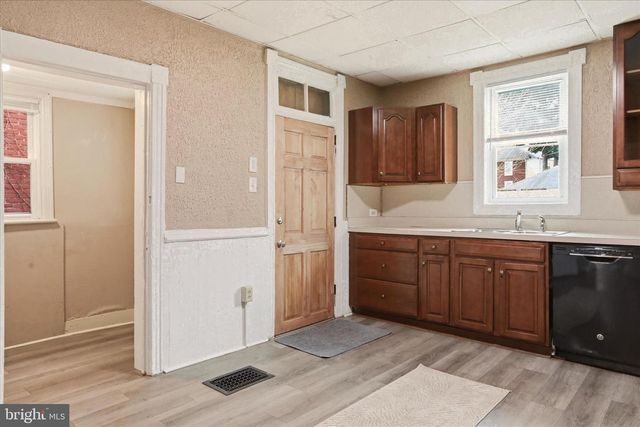 813-815 W WASHINGTON, Hagerstown, MD 21740