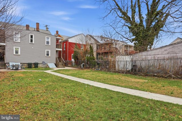 813-815 W WASHINGTON, Hagerstown, MD 21740