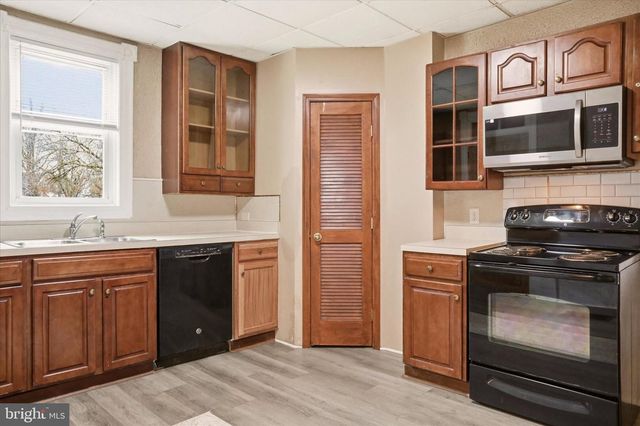 813-815 W WASHINGTON, Hagerstown, MD 21740