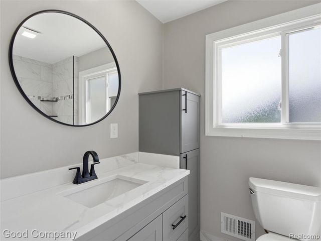1112 Millard Avenue, Royal Oak, MI 48073