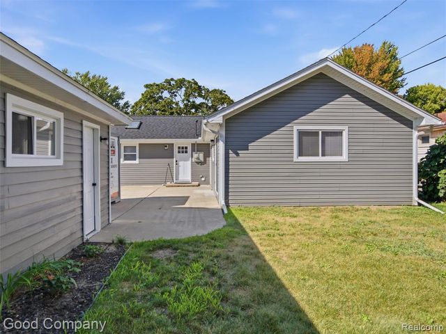 1112 Millard Avenue, Royal Oak, MI 48073