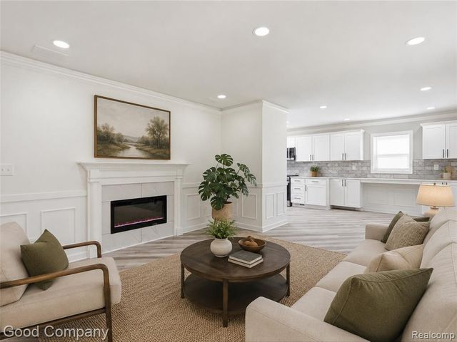 1112 Millard Avenue, Royal Oak, MI 48073