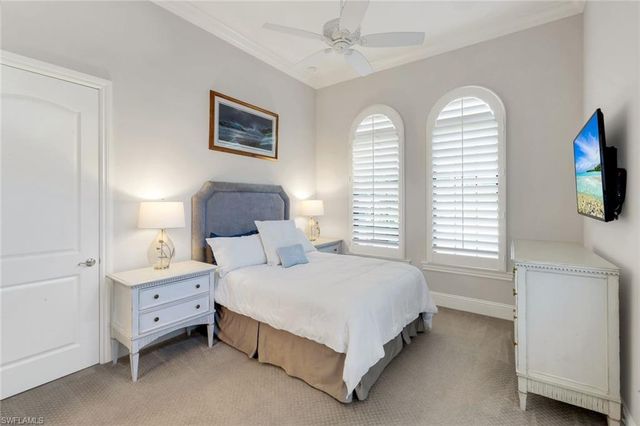 28864 Blaisdell DR, Naples, FL 34119