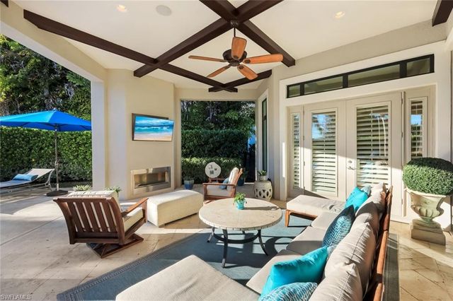 28864 Blaisdell DR, Naples, FL 34119