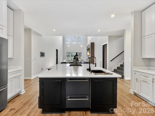 4987 Wildlife Lane, Sherrills Ford, NC 28673