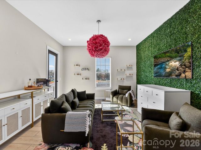 4987 Wildlife Lane, Sherrills Ford, NC 28673