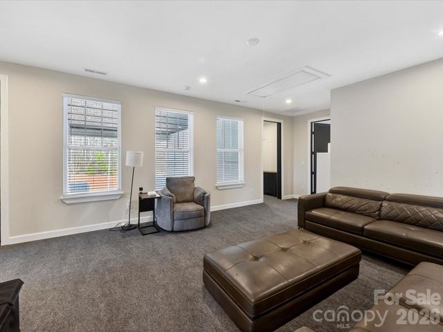 4987 Wildlife Lane, Sherrills Ford, NC 28673