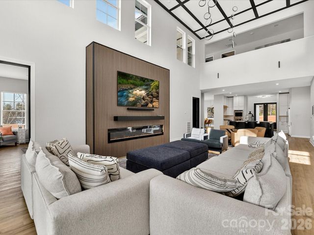 4987 Wildlife Lane, Sherrills Ford, NC 28673