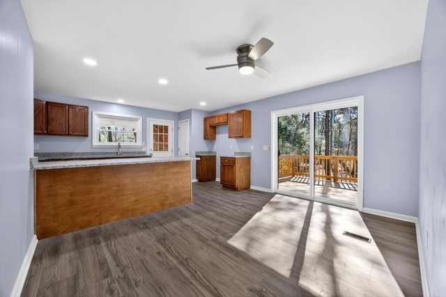 5513 NE Columbia Road, Orangeburg, SC 29118