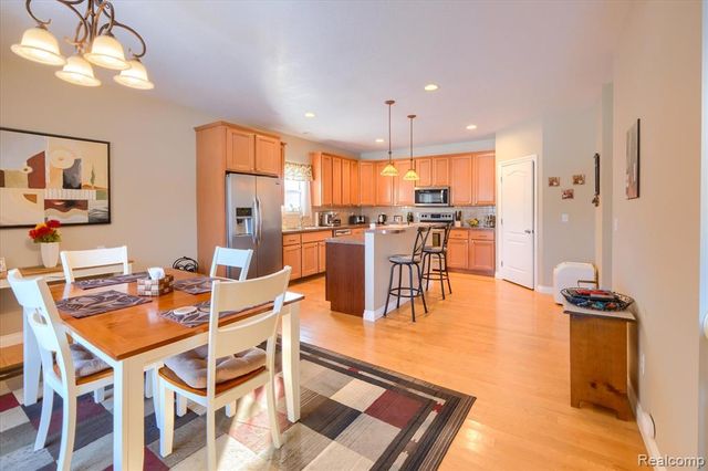 2474 Lonesome Dove Trail, Lapeer, MI 48446