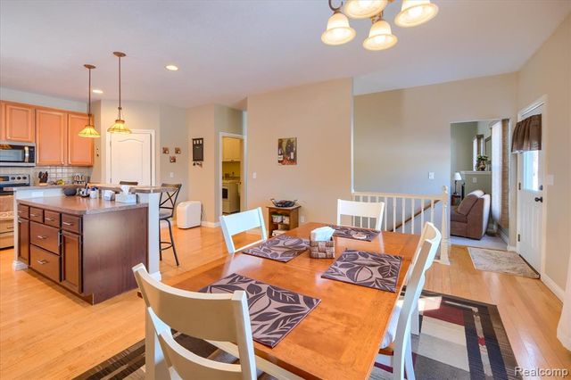 2474 Lonesome Dove Trail, Lapeer, MI 48446