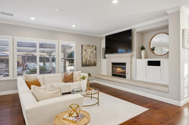 28828 Bailey Ranch Rd, Hayward, CA 94542