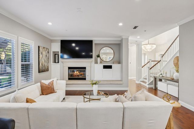 28828 Bailey Ranch Rd, Hayward, CA 94542