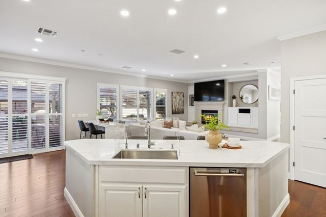 28828 Bailey Ranch Rd, Hayward, CA 94542